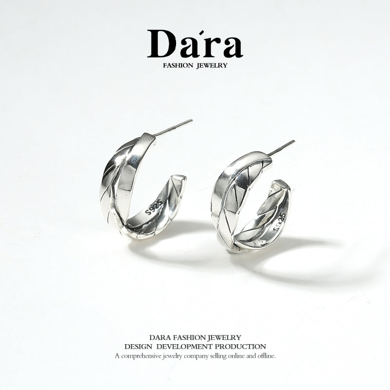DARA S925 Ear Stud FYE-07542600