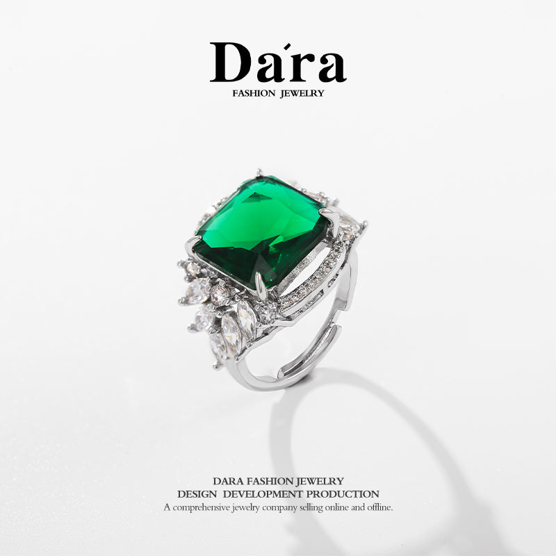 DARA Cubic Zirconia Ring J2017001