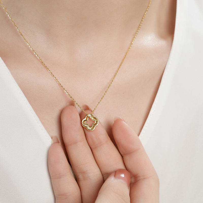 DARA 18K Gold Diamond Necklace KX1621001